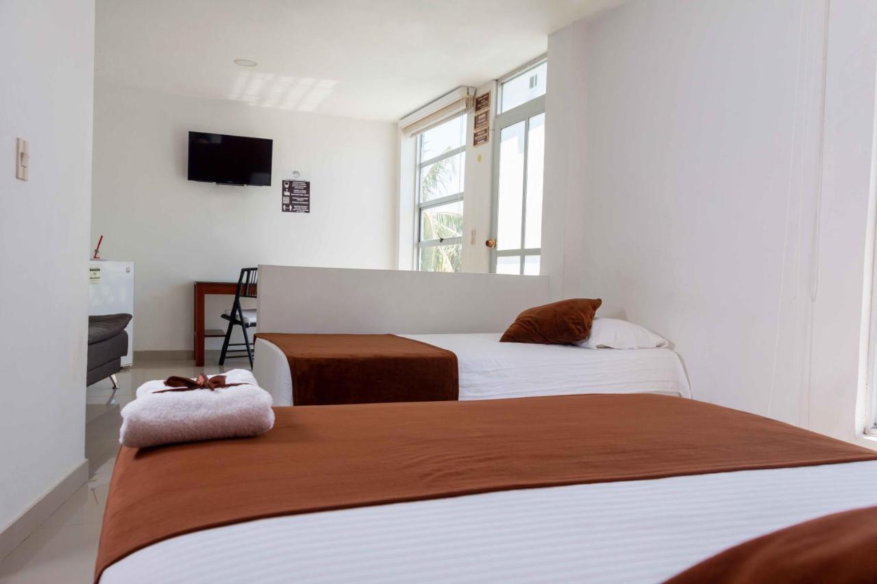 Zuruma Hotel 莱蒂西亚 外观 照片