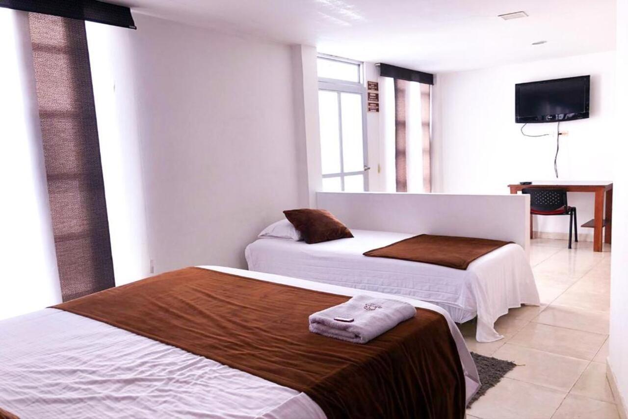 Zuruma Hotel 莱蒂西亚 外观 照片