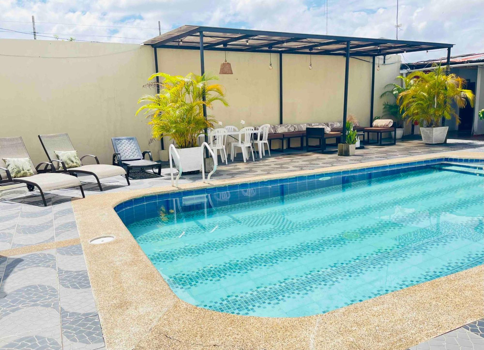 Zuruma Hotel 莱蒂西亚 外观 照片